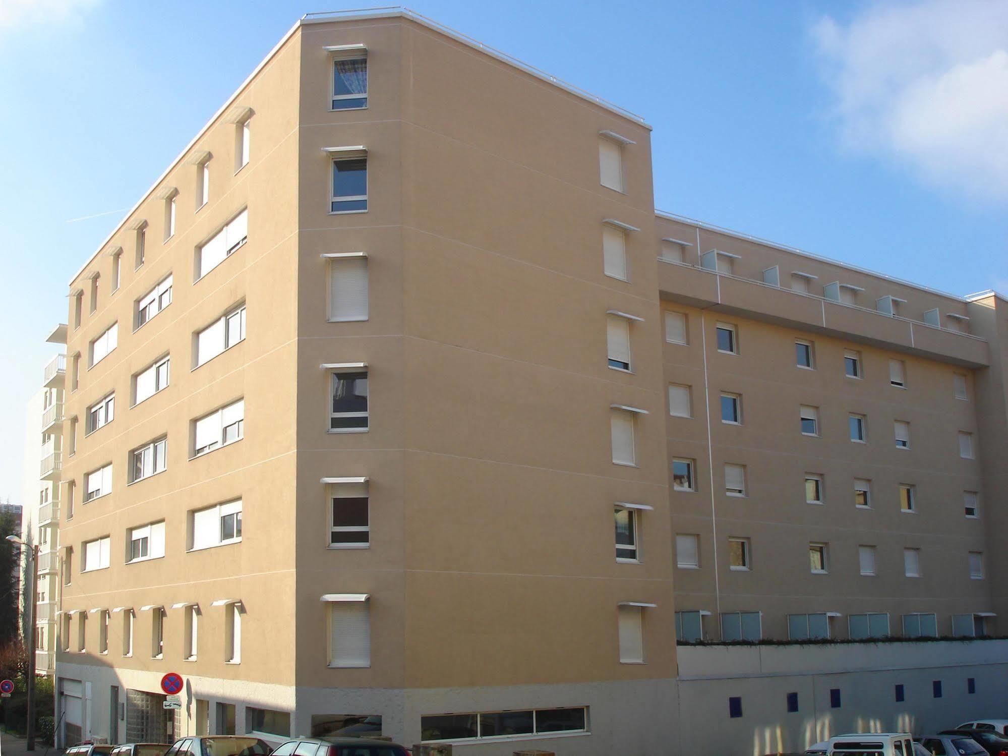 Sejours & Affaires Saint Etienne Jules Ferry Lejlighedshotel Eksteriør billede